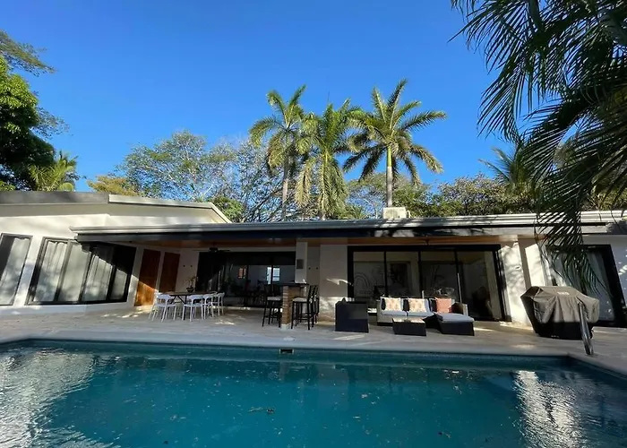 Casa Ogopogo 2.0 - 5 Bedroom In Surfside Playa - Walk To Beach&restaurants Potrero (Guanacaste)