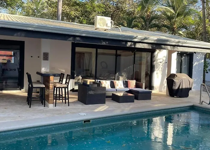 Casa Ogopogo 2.0 - 5 Bedroom In Surfside Playa - Walk To Beach&restaurants * Potrero (Guanacaste)