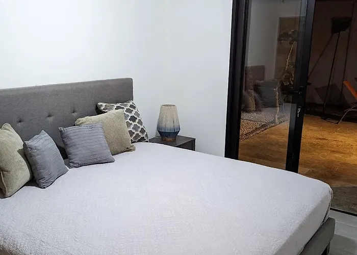 Casa Ogopogo 2.0 - 5 Bedroom In Surfside Playa - Walk To And Restaurants