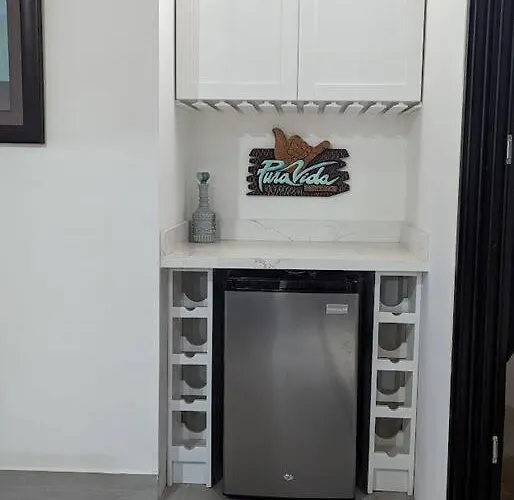 Сasa de vacaciones Casa Ogopogo 2.0 - 5 Bedroom In Surfside Playa - Walk To Beach&restaurants