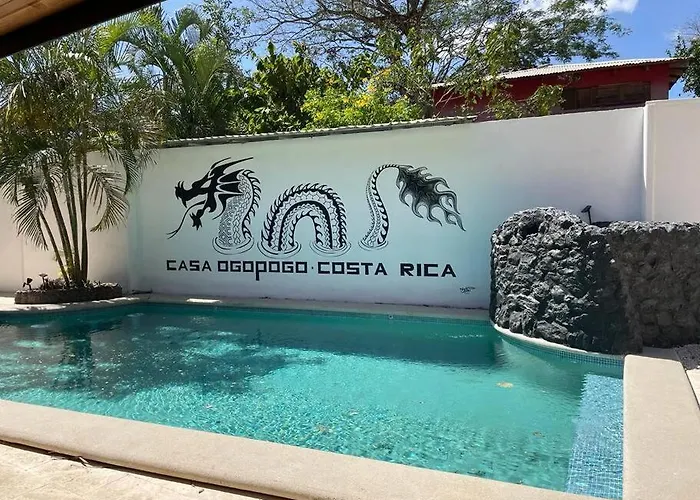Сasa de vacaciones Casa Ogopogo 2.0 - 5 Bedroom In Surfside Playa - Walk To Beach&restaurants Potrero (Guanacaste)