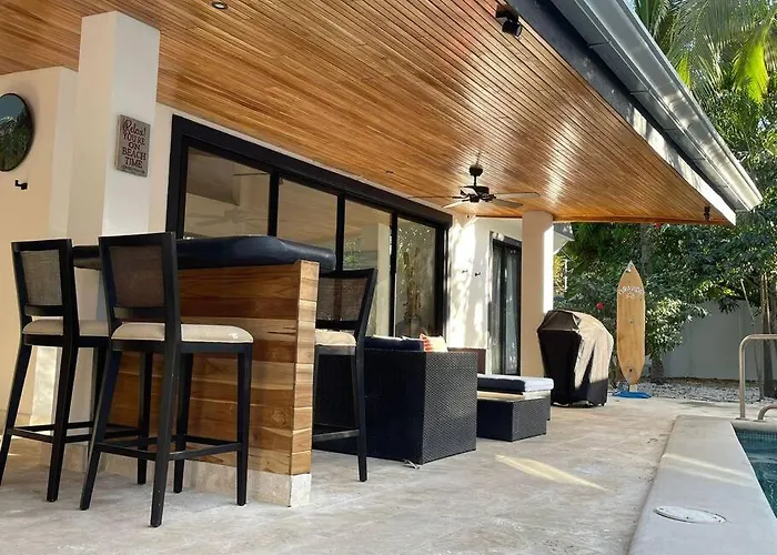 Casa Ogopogo 2.0 - 5 Bedroom In Surfside Playa - Walk To And Restaurants
